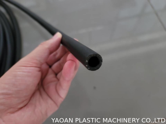 دستگاه اکستروژن لوله شیلنگ باغی PVC 120 کیلوواتی با قطر پیچ 65 میلی متر