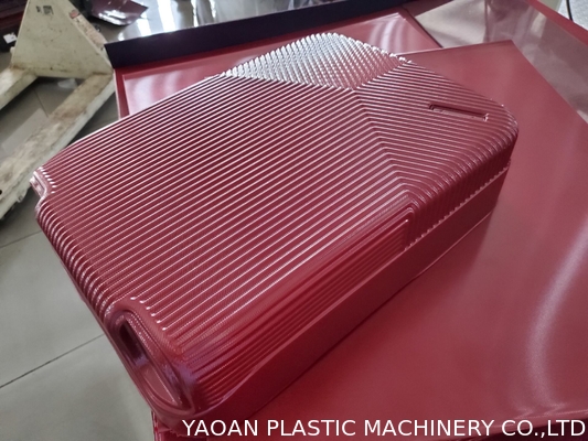 خروجی 4 خروجی Layers PC ماشین ظرفشویی Extrusion Machine برای ساخت مورد چرخ دستی